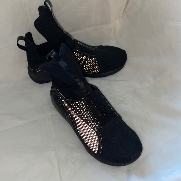 Amazon.com | PUMA Womens Fenty by Rihanna Trainer Mid Geo  Fenty Puma Trainers